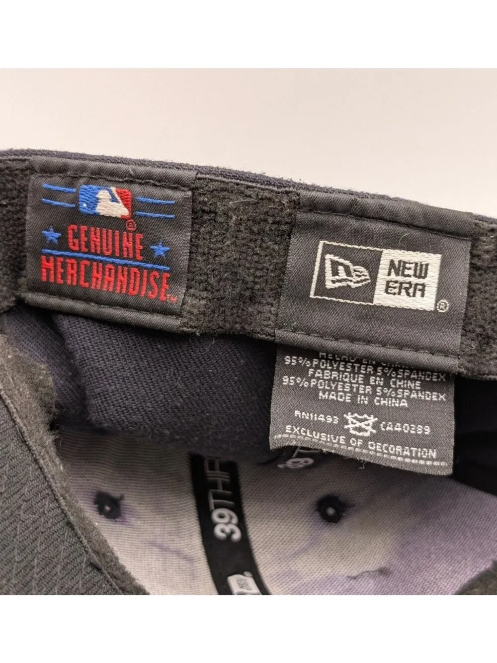 New Era NY New York Yankees Baseball Hat Cap M/L Blue 39Thirty Fitted Stretch